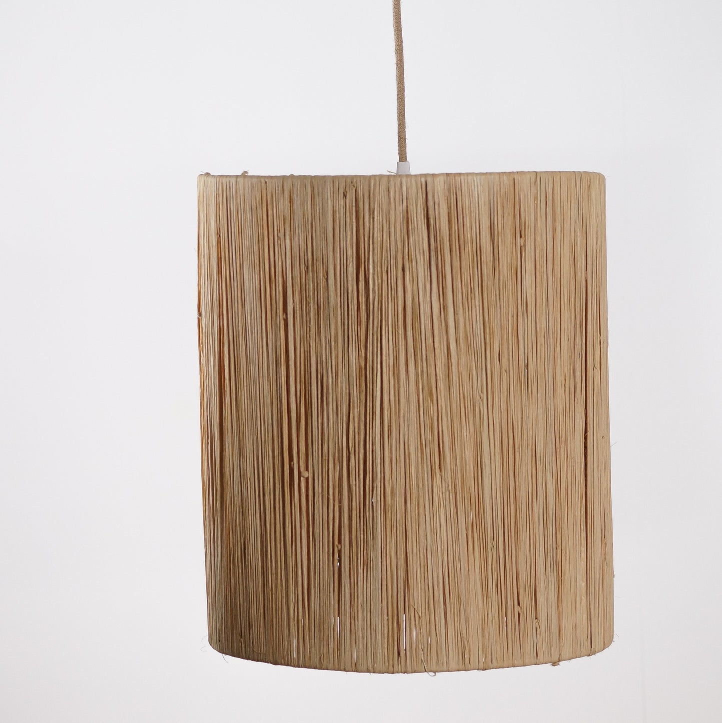 Suspension Ronde en Raphia Naturel