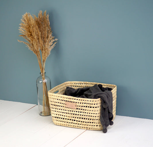 Panier de Rangement en Feuilles de Palmier